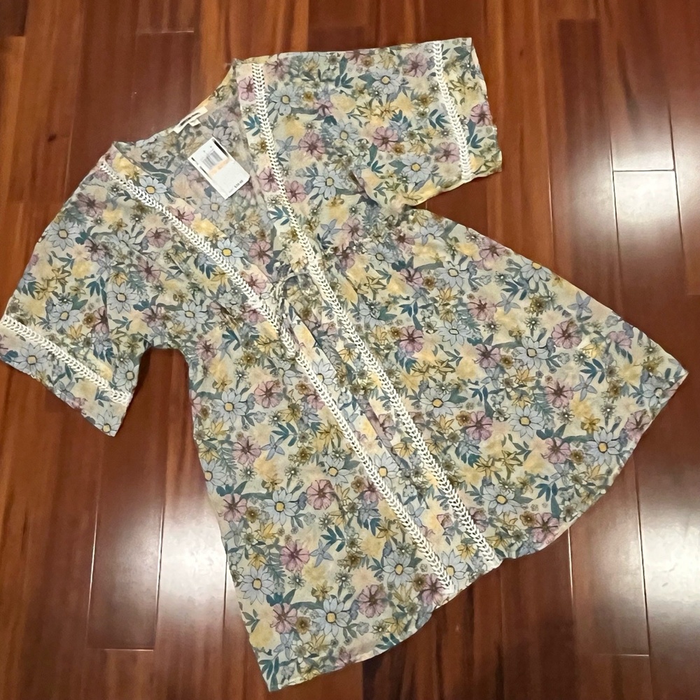 New NWT Miken Swim Floral Print Kimono Cover Up Short Sleeve Open Front Sz Small